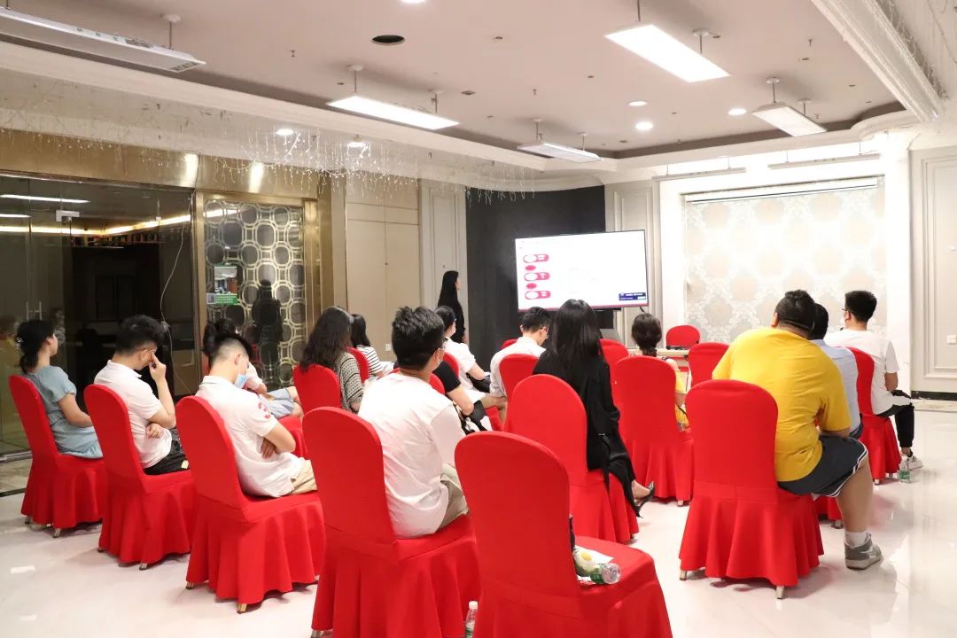 1651829456642175.jpg 灯1.jpg