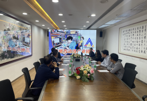 贵州省动漫产业协会一行莅临广东金龙版资料版
考察交流