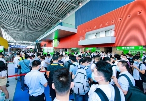 一场不容错过的光伏大事件!8月8-10日,2023世界太阳能光伏产业博览会又将沐光前行