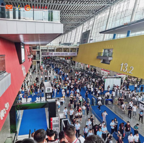 链接全球光储资源！8月8-10日，2024世界太阳能光伏暨储能产业博览会羊城启幕！